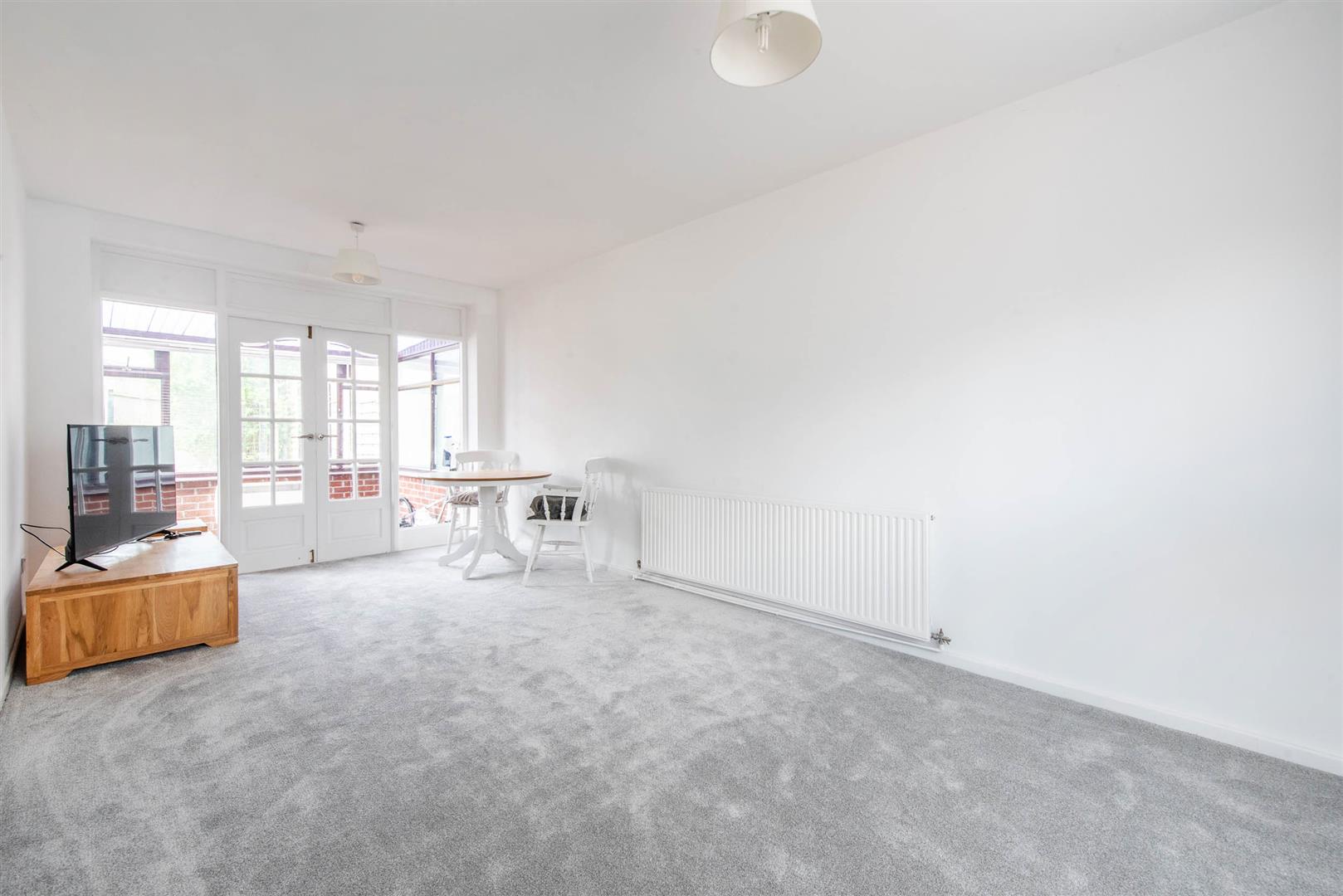 3 bed property in Marina Grove, Preston